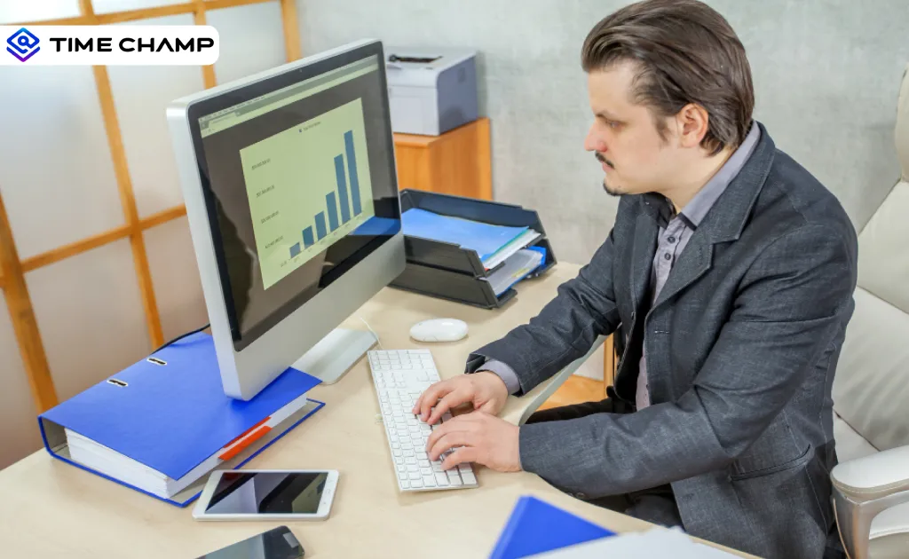 essential features of employee monitoring tools