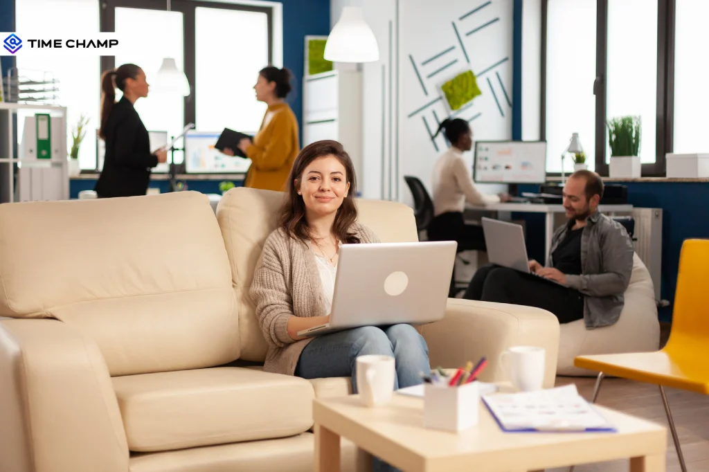 What is Hybrid Work? A Complete Guide to Hybrid Work Models
